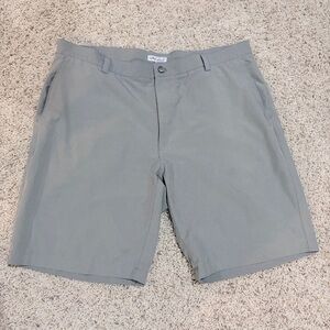 Peter Millar Light Gray Flat Front Golf Shorts 40 Polyester 10” inseam